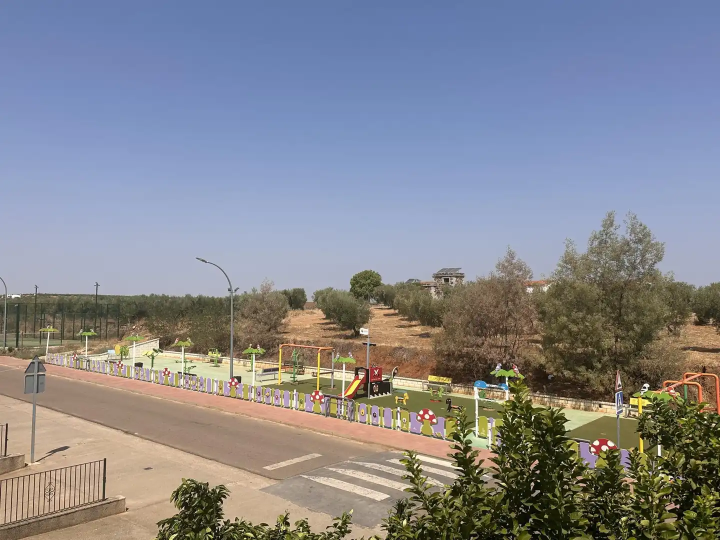 Detached homes for sale in Camino de San Pedro de Mérida, 95, San Pedro de Mérida Detached homes for sale in San Pedro de Mérida with Air Conditioner, Private garden and Parquet flooring