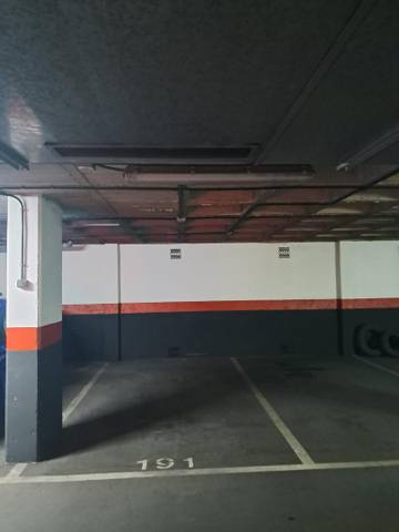 Garaje en Venta en Avenida de la Universidad, 17 en Casco Antiguo