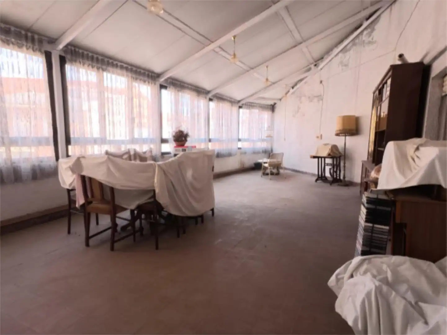 Casa o chalet en venta en Calle San Andrés, 1, Benavente Comedor de Casa o chalet en venta en Benavente con Calefacción, Terraza y Trastero