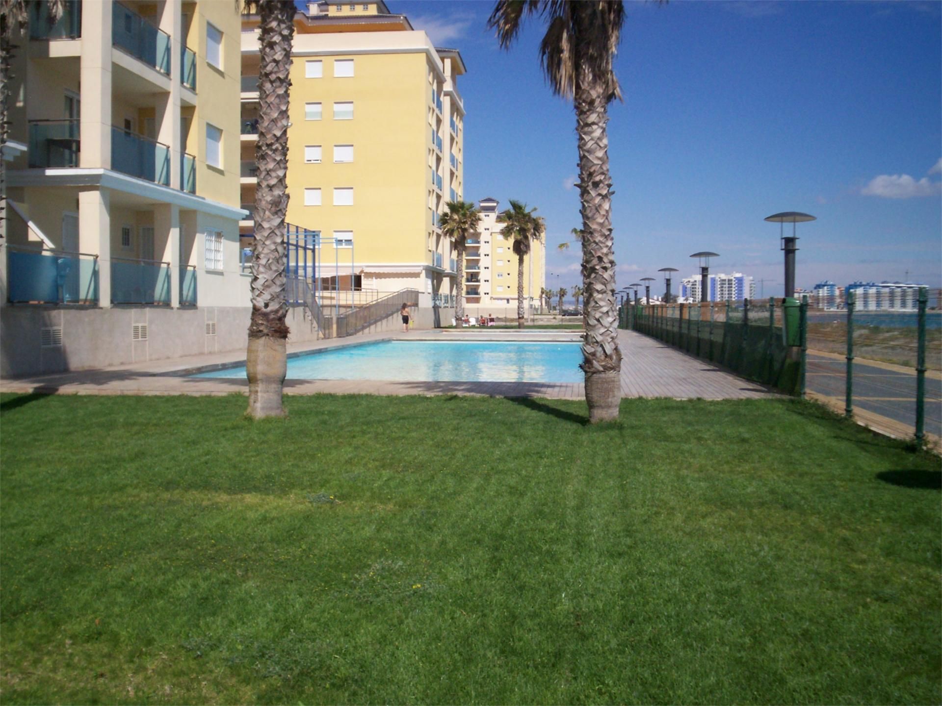 Swimming pool of Flat to rent in San Javier  with Air Conditioner, Heating and Private garden