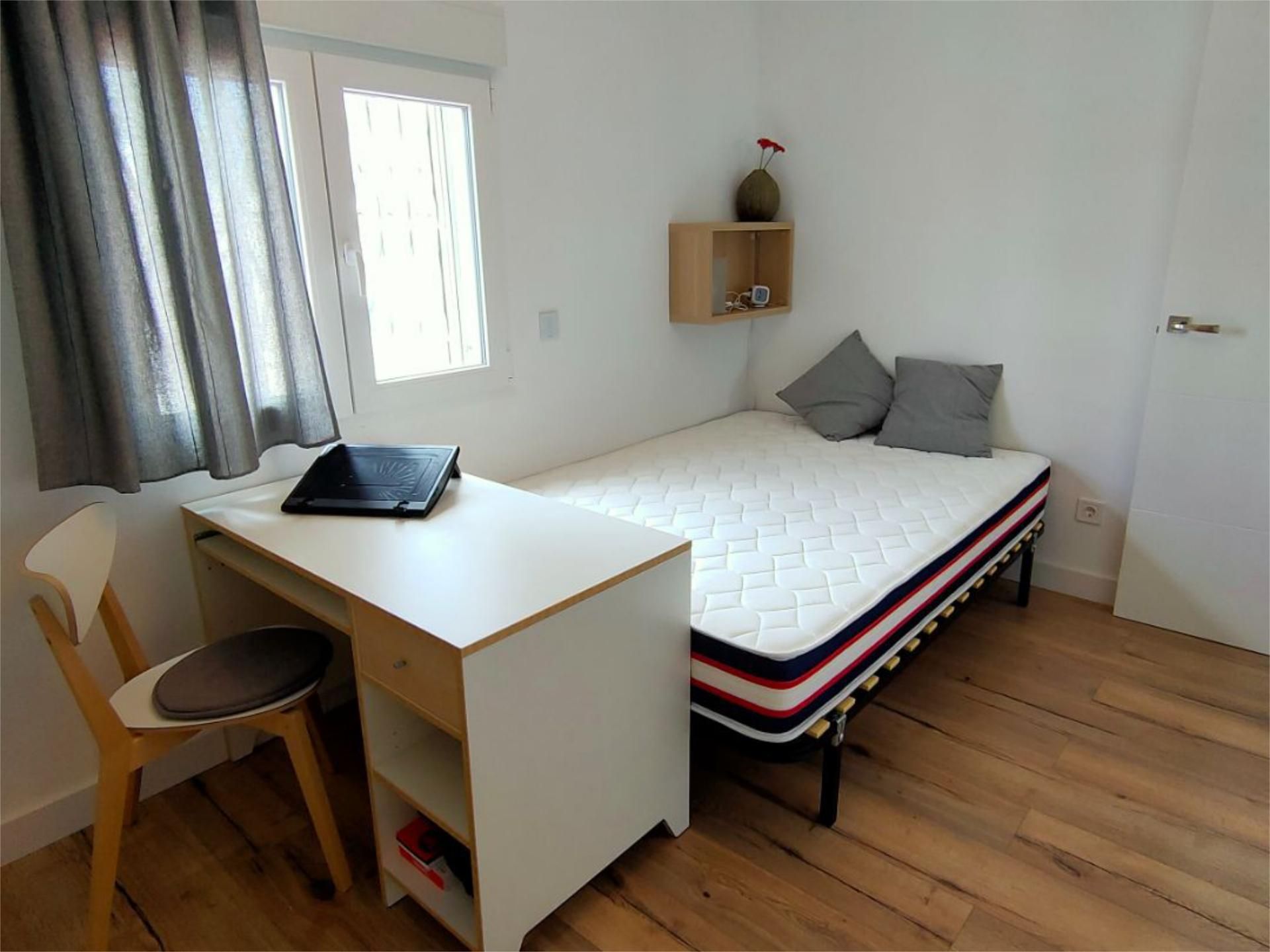 Dormitori de Casa adosada per a compartir en Arganda del Rey amb Calefacció, Parquet i Terrassa