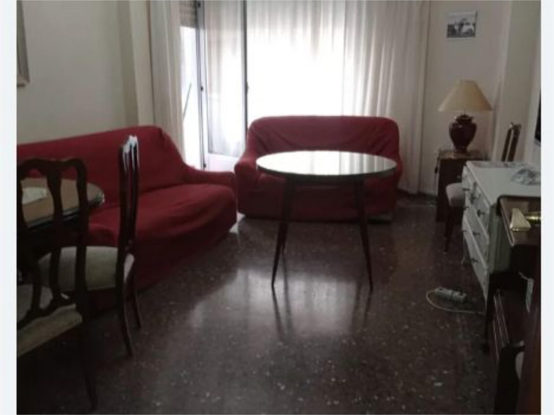 Sala de estar de Piso para compartir en  Albacete Capital con Aire acondicionado, Calefacción y Amueblado