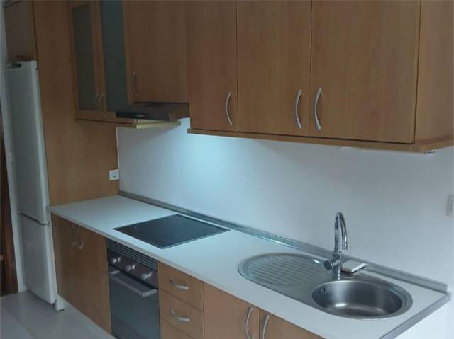 Piso en Alquiler en Avenida de Ernestina Otero, 16 en Redondela