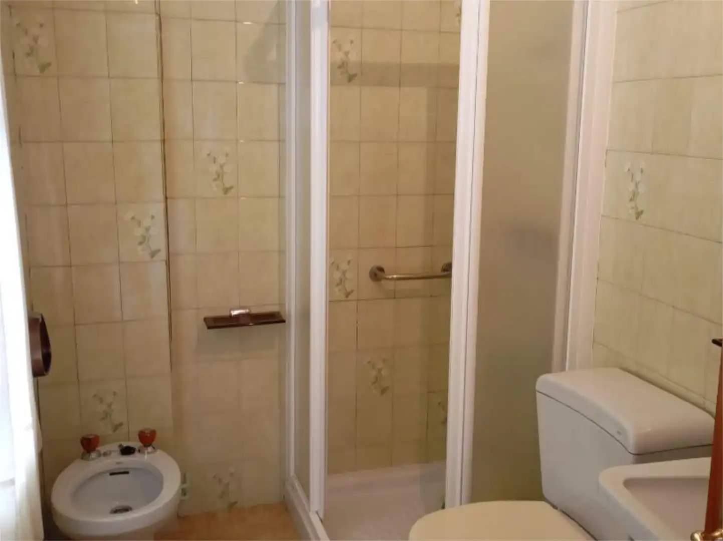 Einfamilien-Reihenhaus zum Verkauf in Calle el Medio, 24, Cebrones del Río Badezimmer von Einfamilien-Reihenhaus zum Verkauf in Cebrones del Río mit Heizung und Abstellraum