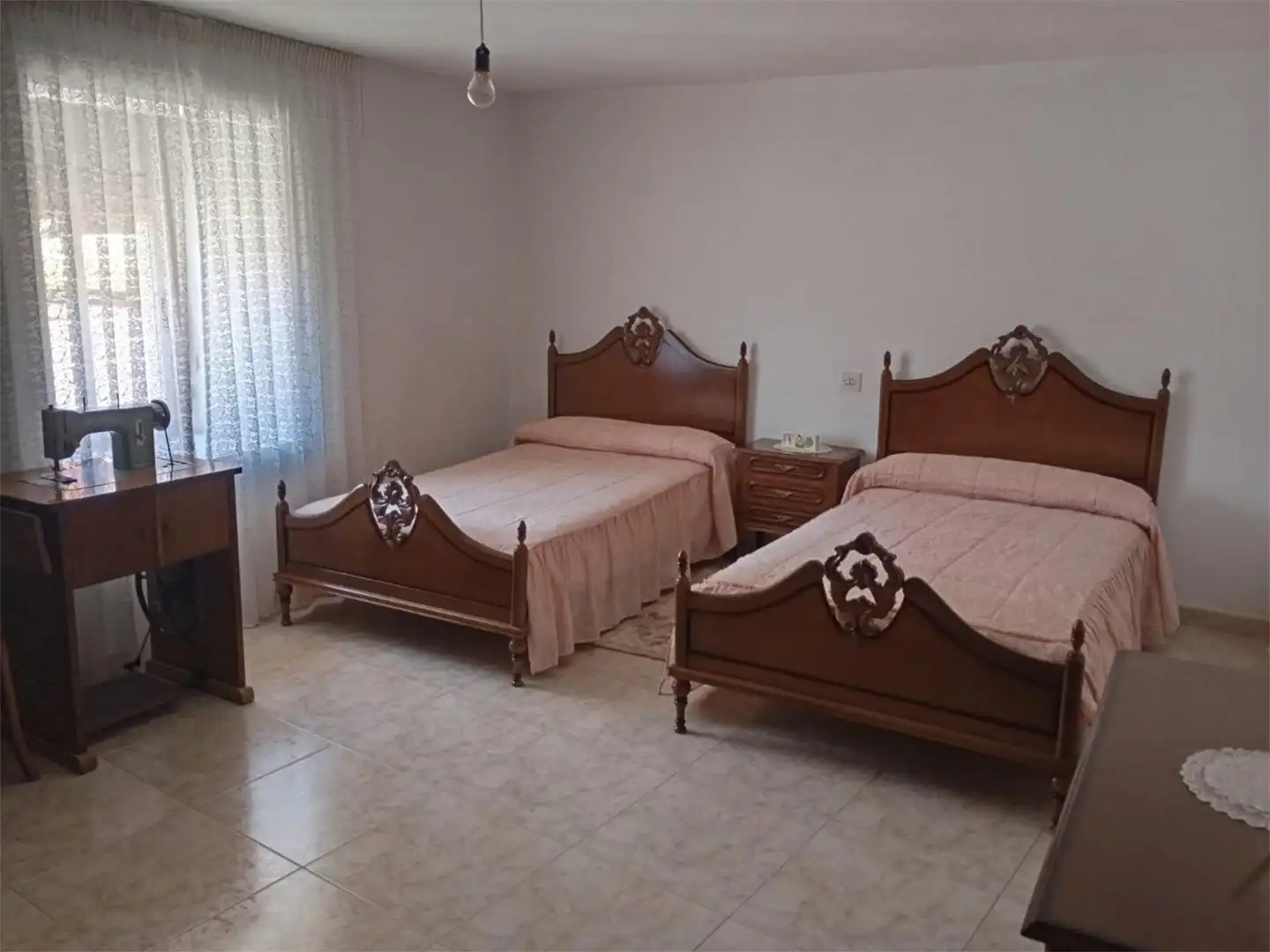 Einfamilien-Reihenhaus zum Verkauf in Calle el Medio, 24, Cebrones del Río Schlafzimmer von Einfamilien-Reihenhaus zum Verkauf in Cebrones del Río mit Heizung und Abstellraum