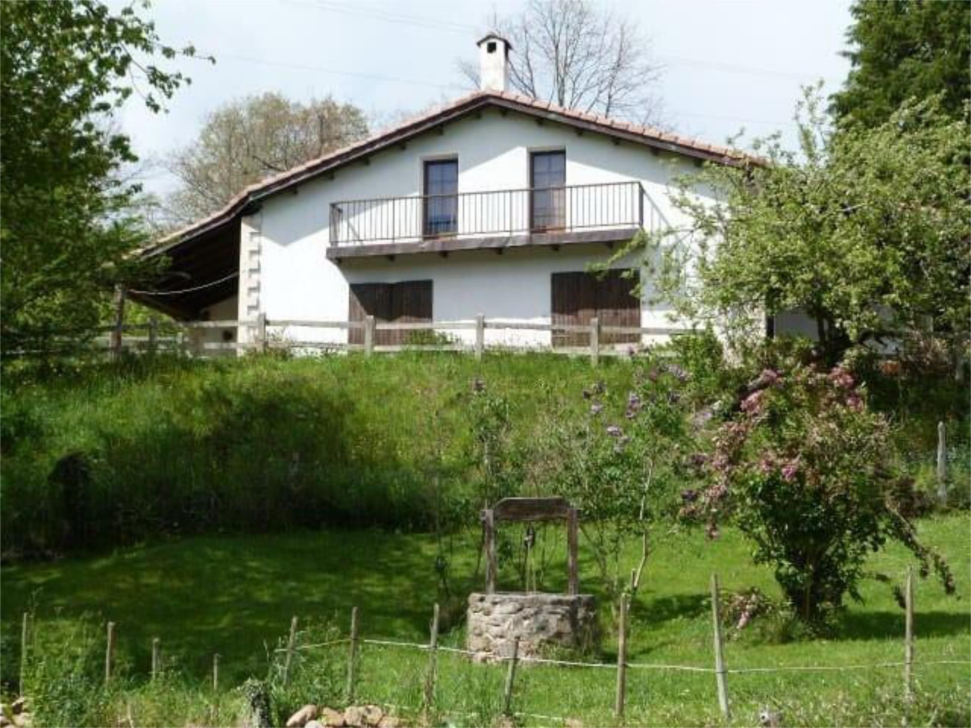 Exterior view of House or chalet for sale in Luena   with Heating, Private garden and Parquet flooring
