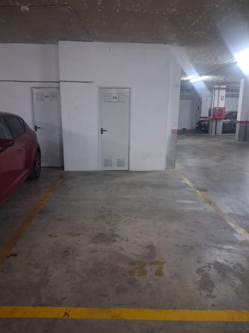 Garaje de alquiler en Carrer Túria, 6, Saladar