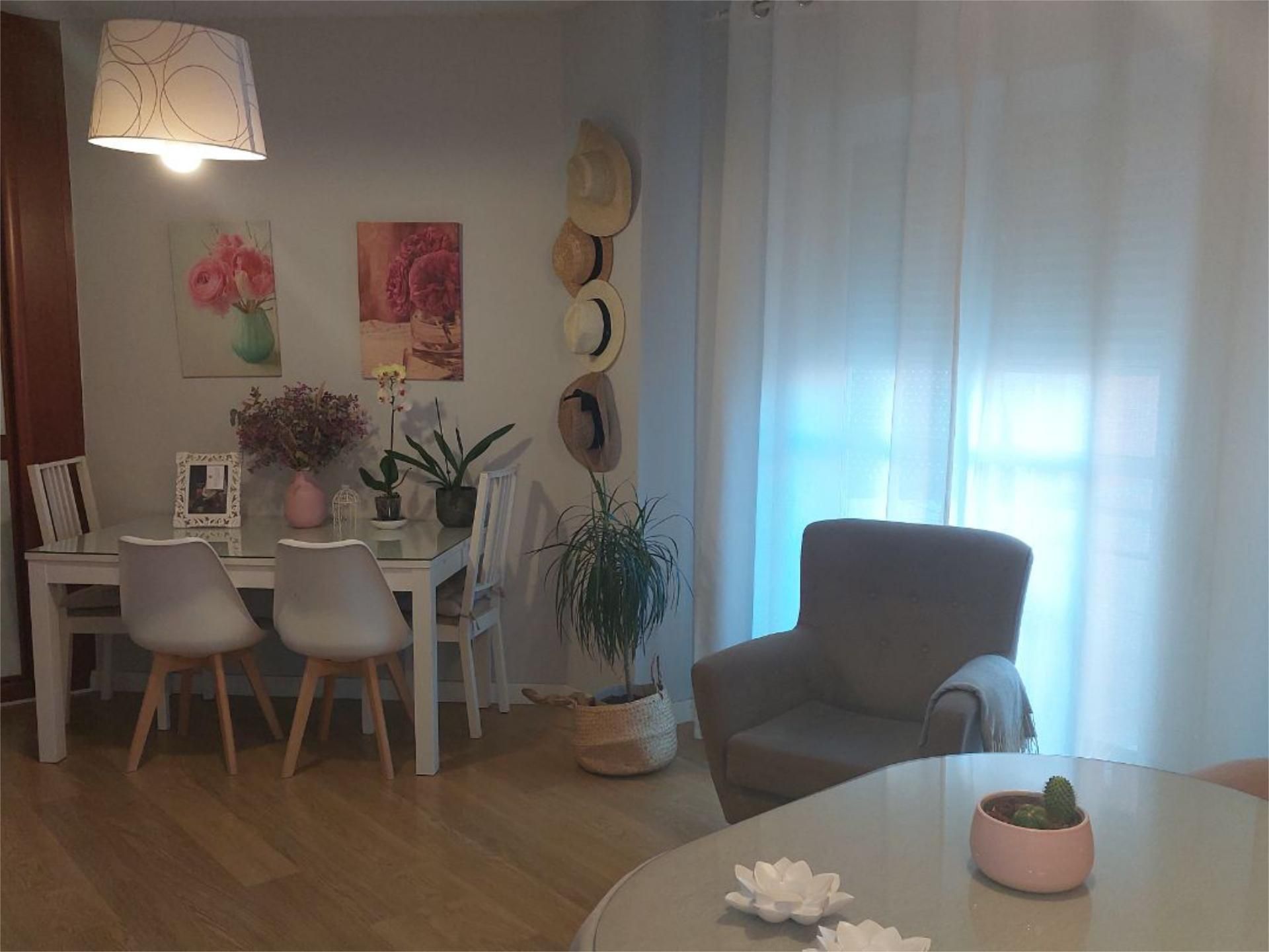 Comedor de Piso en venta en  Huelva Capital con Aire acondicionado, Calefacción y Parquet