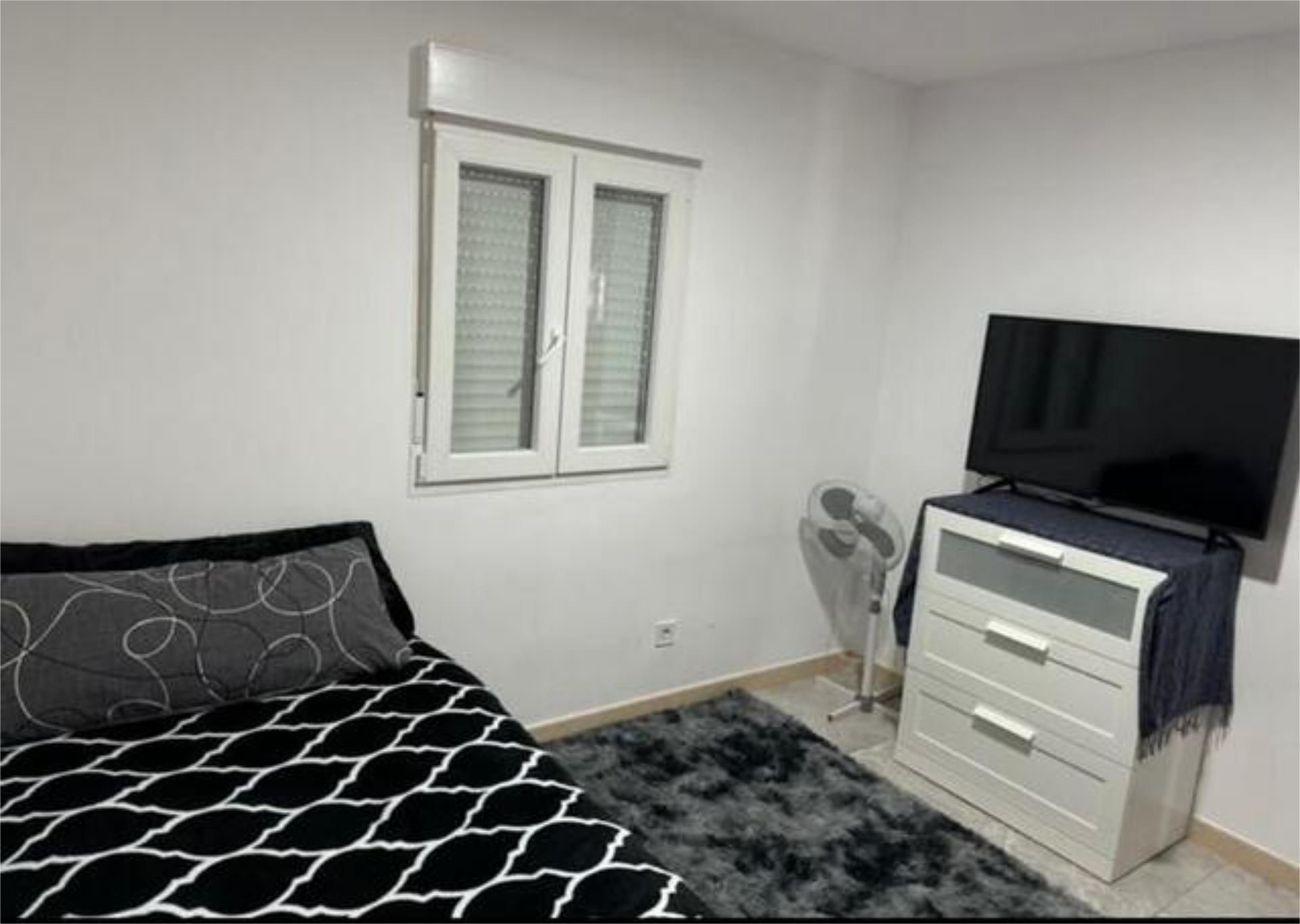 Bedroom of Flat to rent in  Madrid Capital