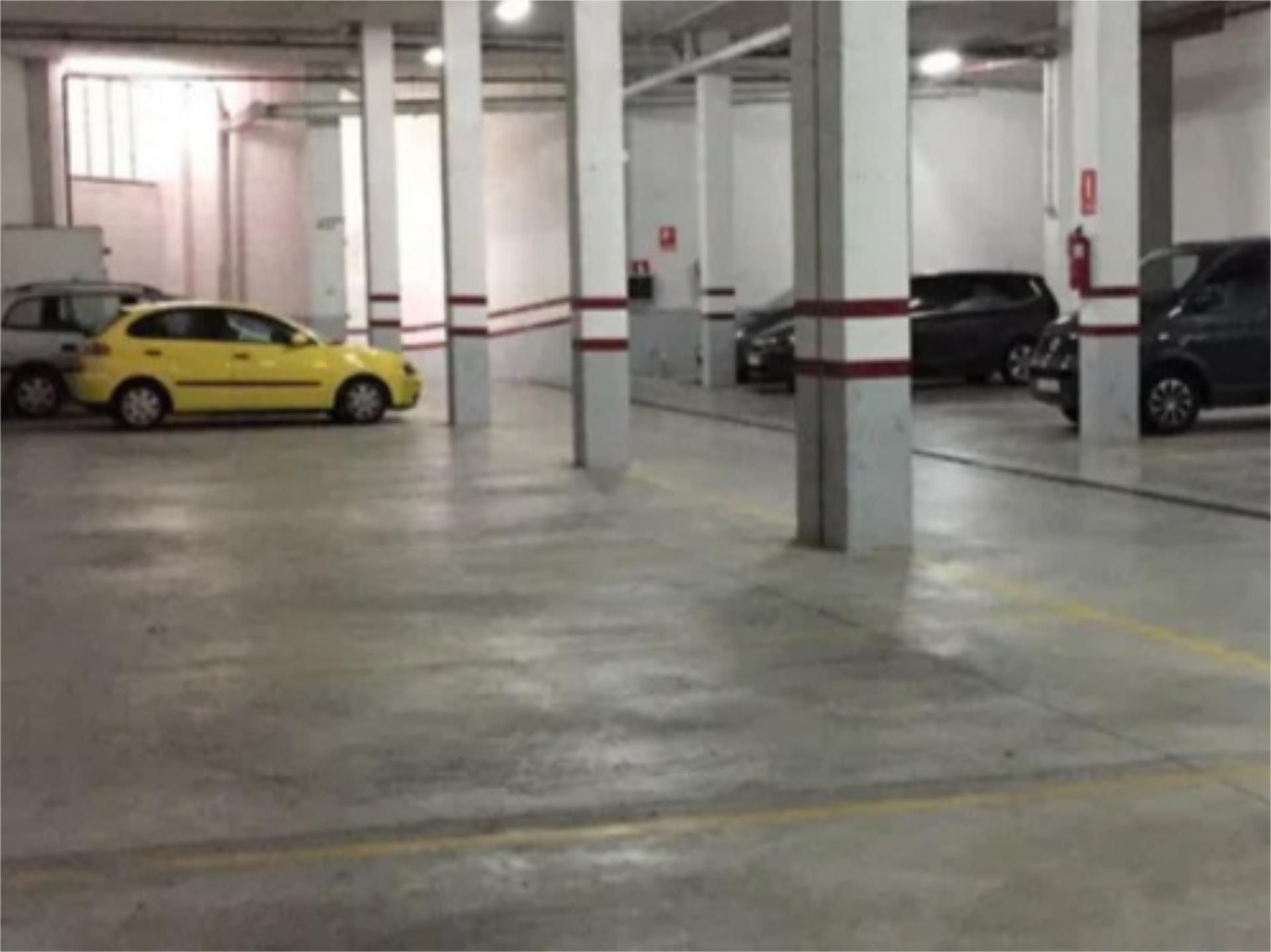 Parking of Garage to rent in Estepa