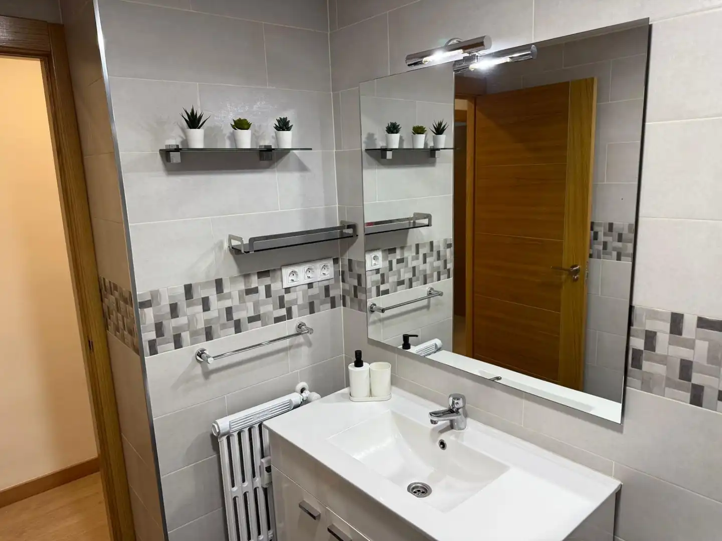 Room in Calle Marqués de la Ensenada, 2, Fígares Room in Calle Marqués de la Ensenada, 2, Fígares