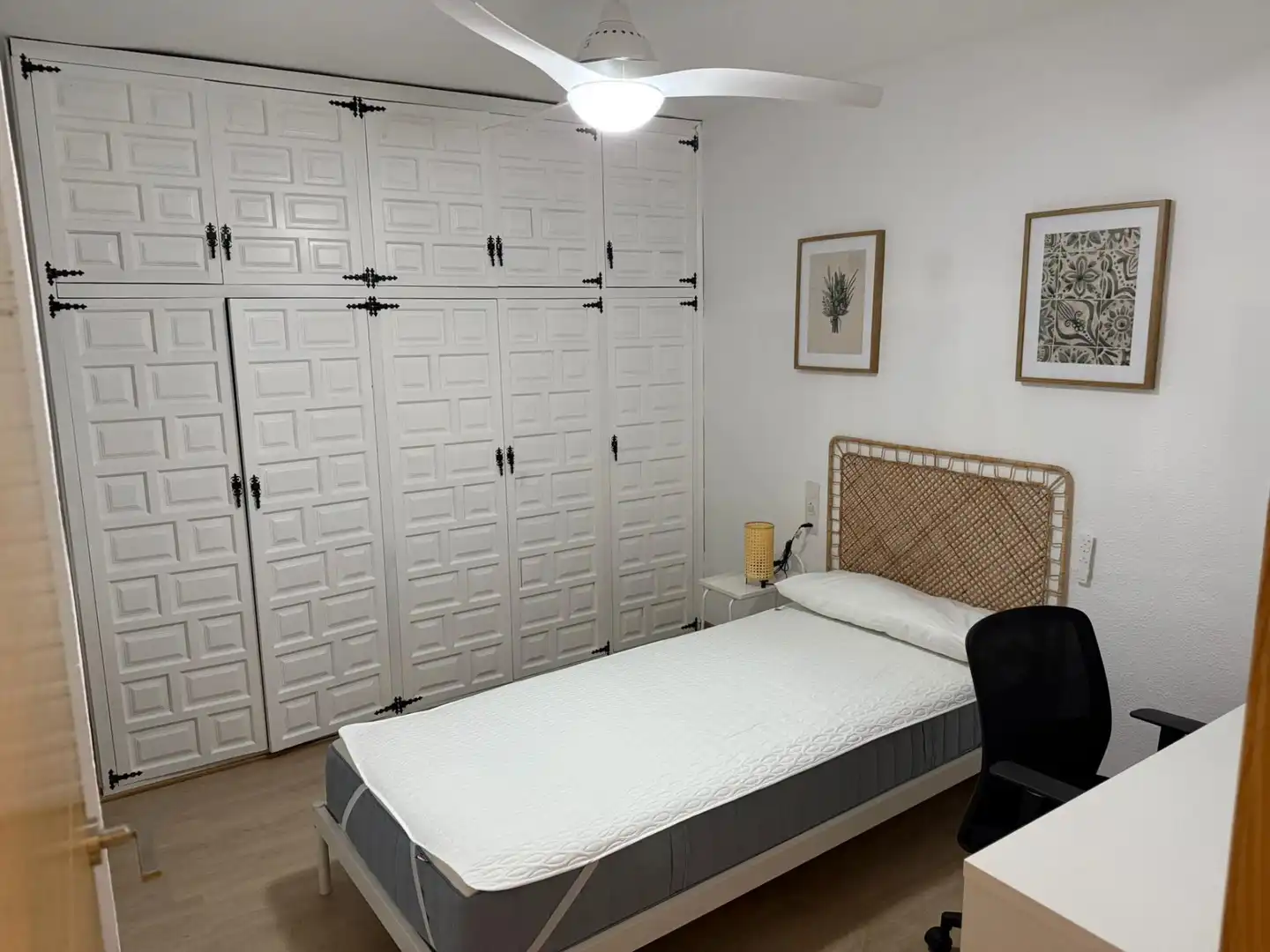Room in Calle Marqués de la Ensenada, 2, Fígares Room in Calle Marqués de la Ensenada, 2, Fígares