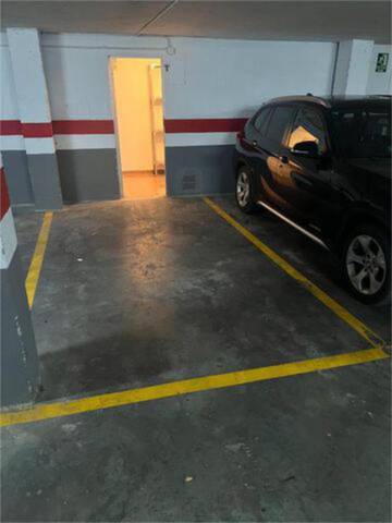 Garaje en Alquiler en Nou Campanar