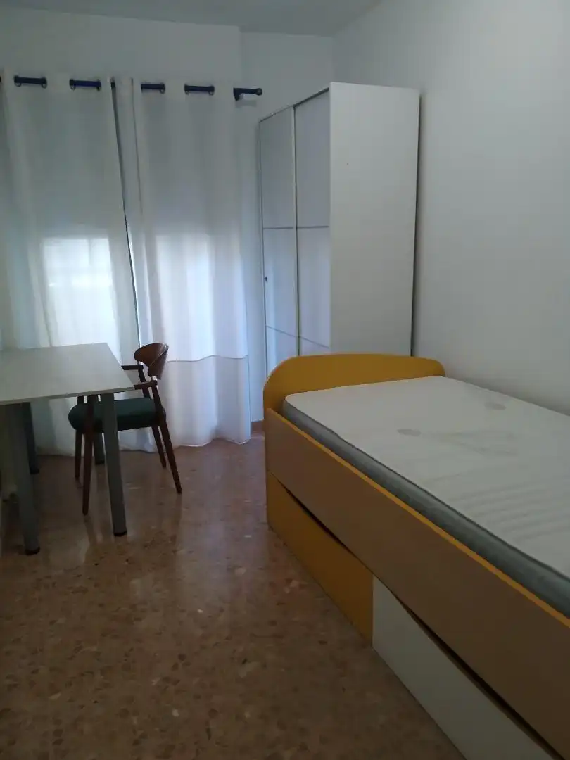 Flat for rent in Carrer del Músic Perfecte Artola, Zona Avenida del Mar