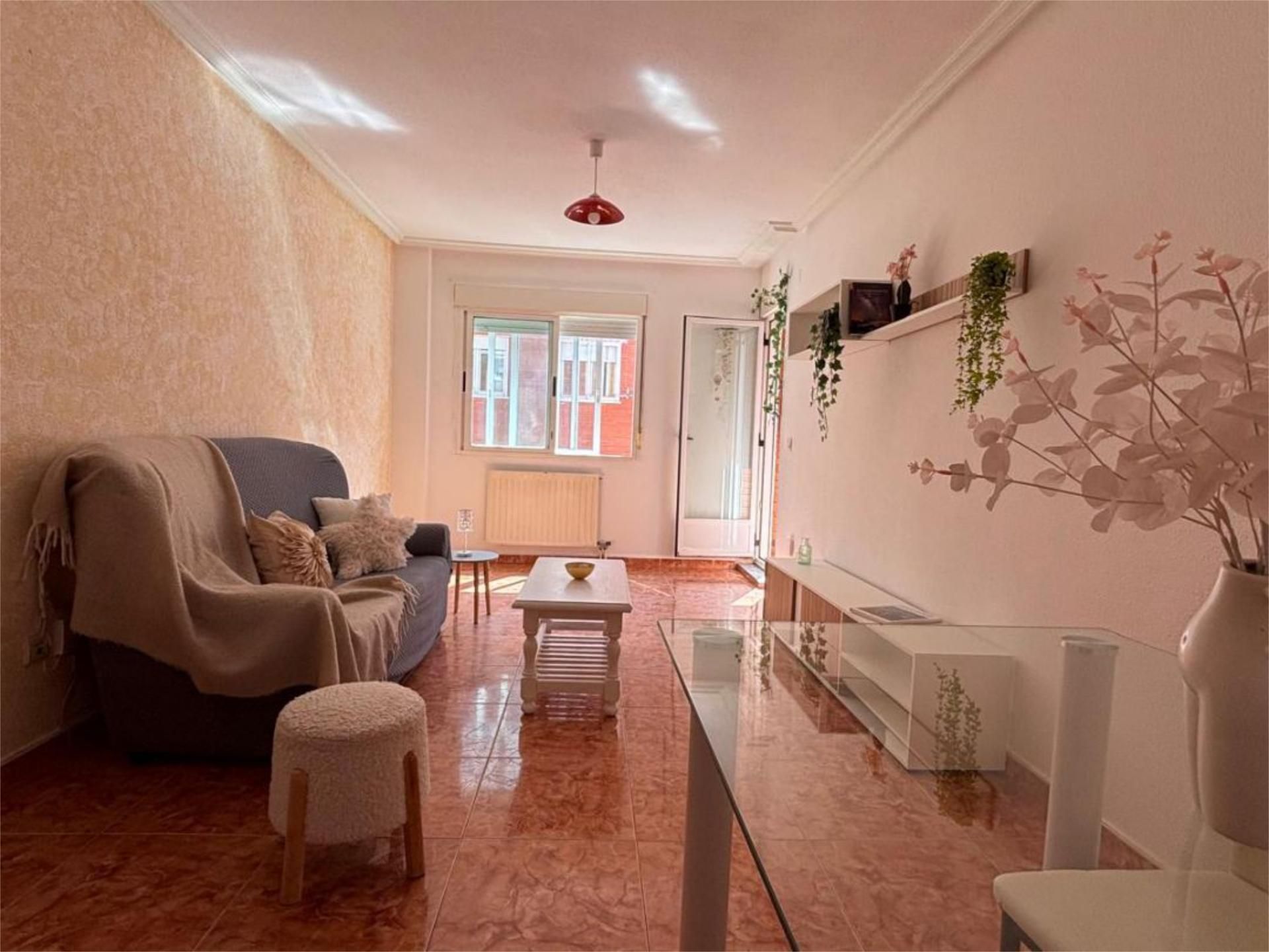 Living room of Flat for sale in Carbajosa de la Sagrada  with Heating, Terrace and Storage room