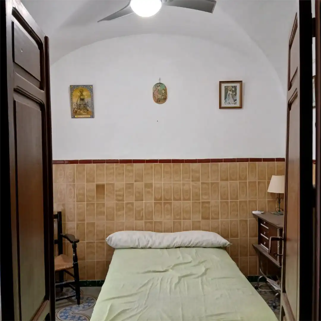 Casa adosada en venta en Calle Hernández Gil, 22, La Coronada Habitación de Casa adosada en venta en La Coronada con Calefacción, Jardín privado y Terraza