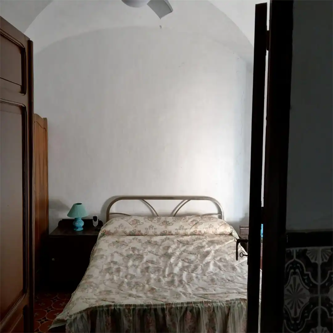 Casa adosada en venta en Calle Hernández Gil, 22, La Coronada Habitación de Casa adosada en venta en La Coronada con Calefacción, Jardín privado y Terraza