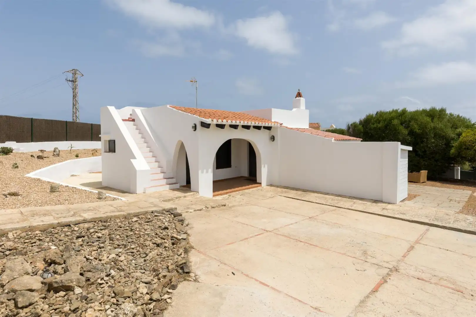 Pis en venda a Carrer de la Goleta, 53, Cala Llonga - Sa Mesquida Vista exterior de Pis en venda en Maó amb Aire condicionat, Jardí privat i Terrassa