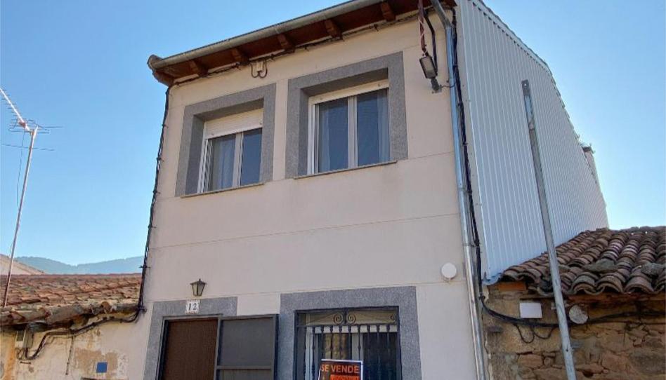 Photo 1 of Single-family semi-detached for sale in Calle Egido, 32, Los Llanos de Tormes , Ávila