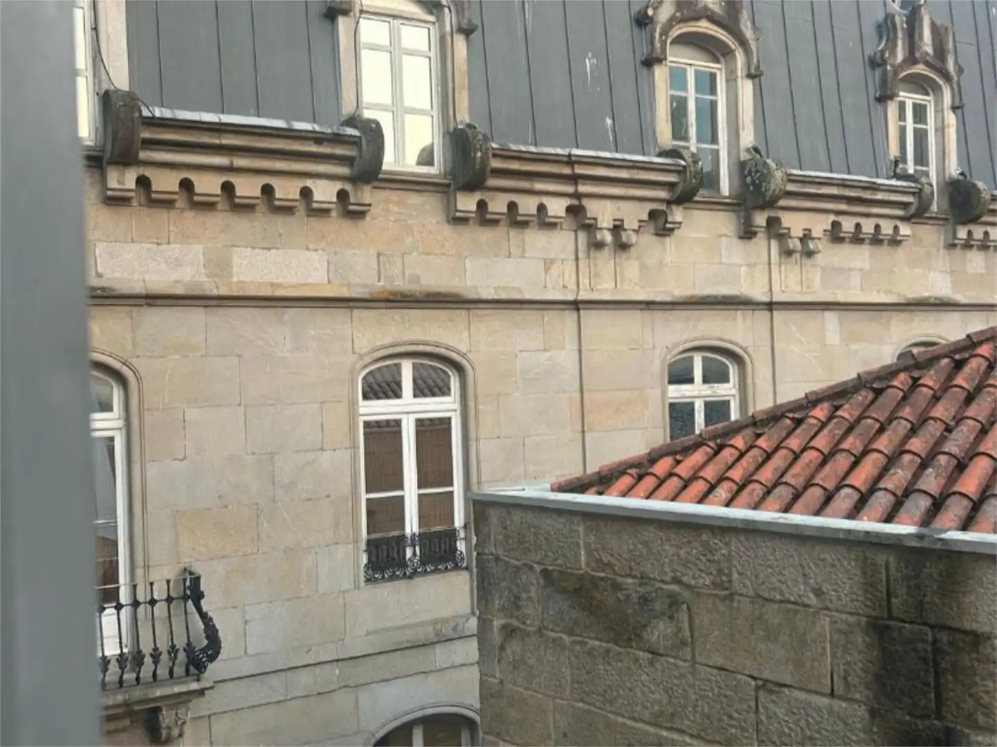 Büro zur Miete in Praza Porta do Sol, 7, Casco Vello Außenansicht von Büro zur Miete in Vigo