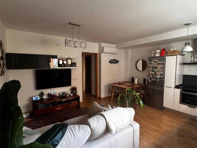 Piso en Alquiler en Calle Fernando el Católico, 31 en Cristo de la Epidemia