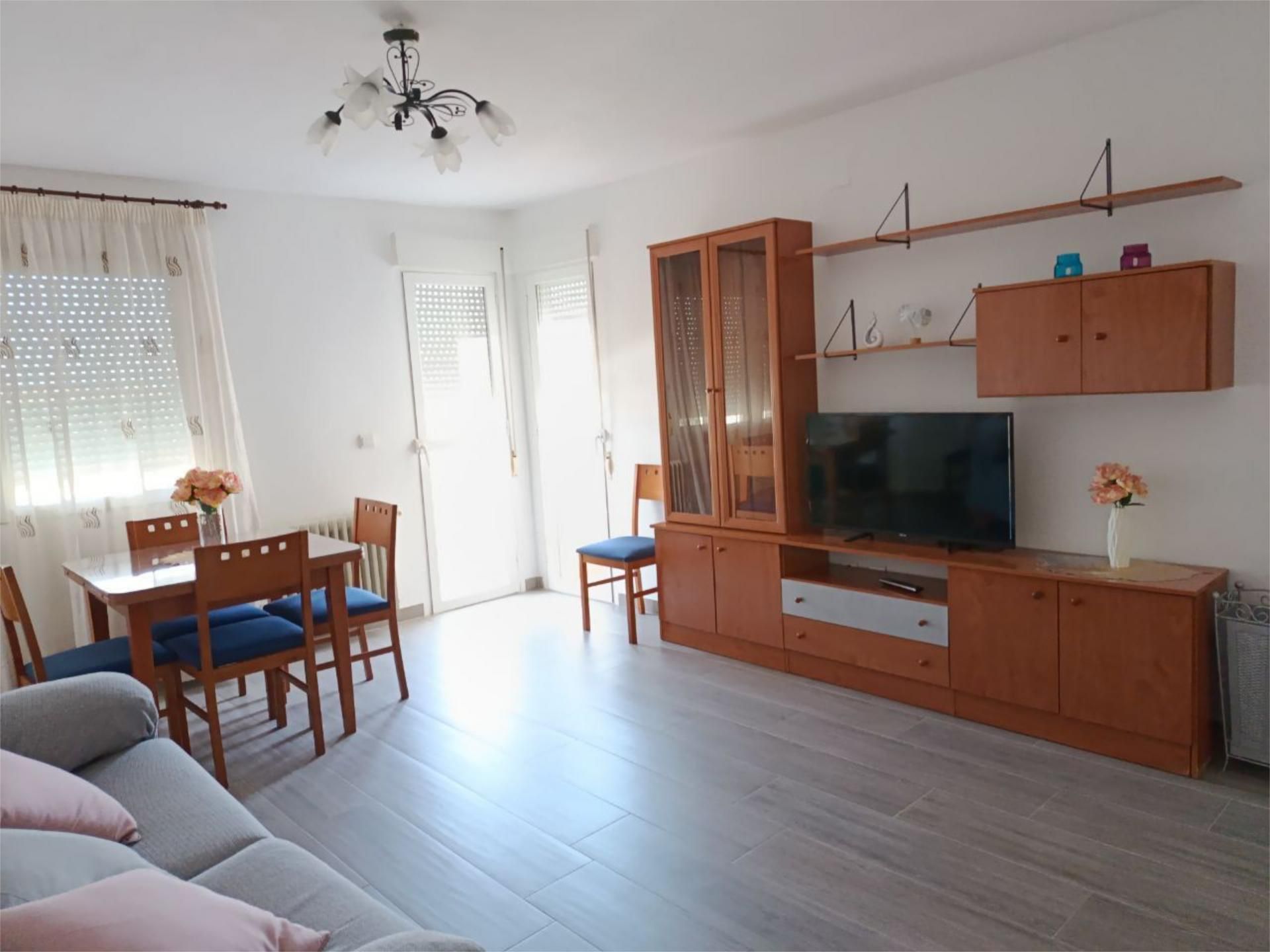 Living room of Flat for sale in  Granada Capital  with Terrace and Balcony