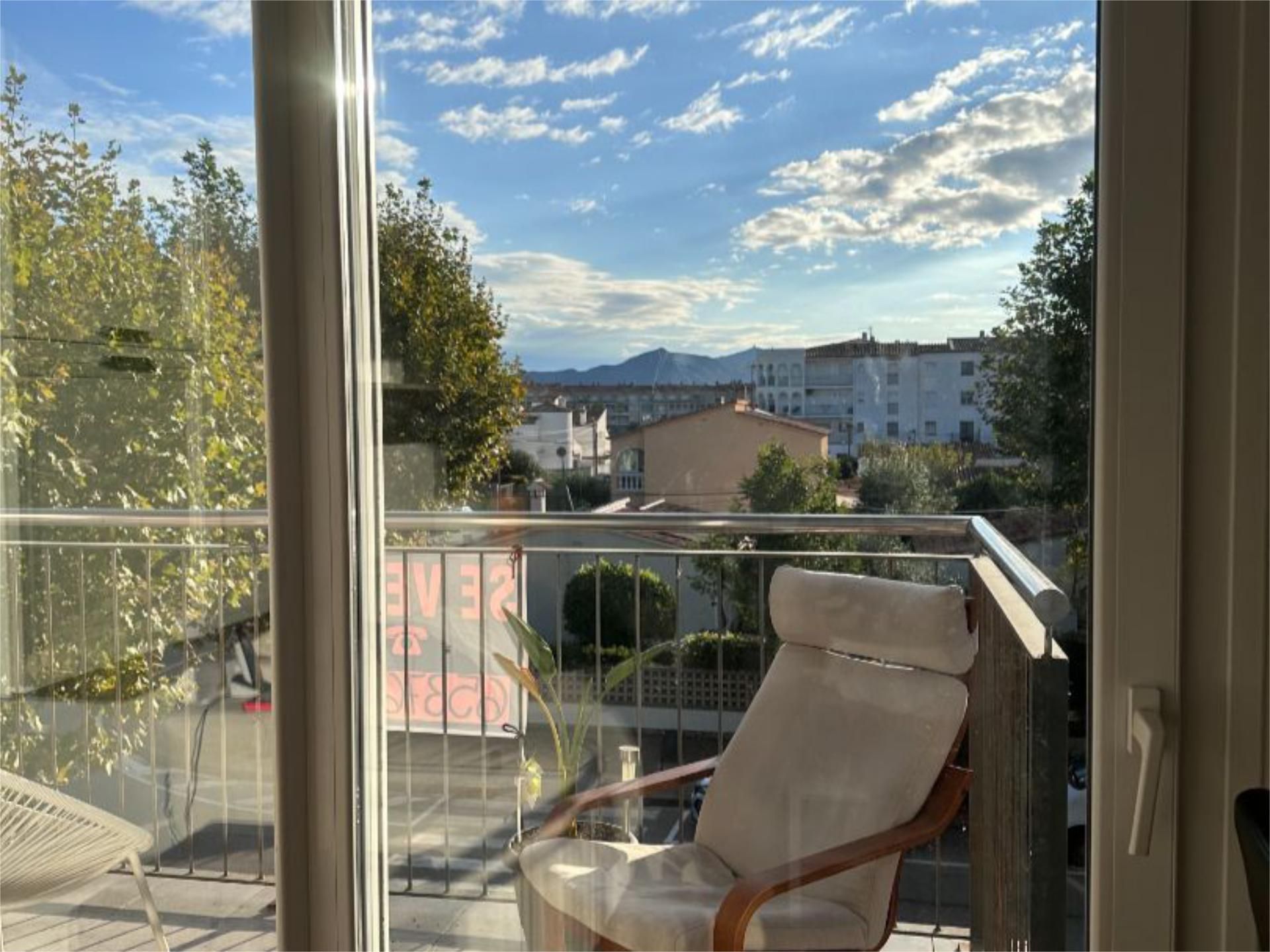 Balcony of Flat for sale in Empuriabrava  with Air Conditioner, Terrace and Swimming Pool
