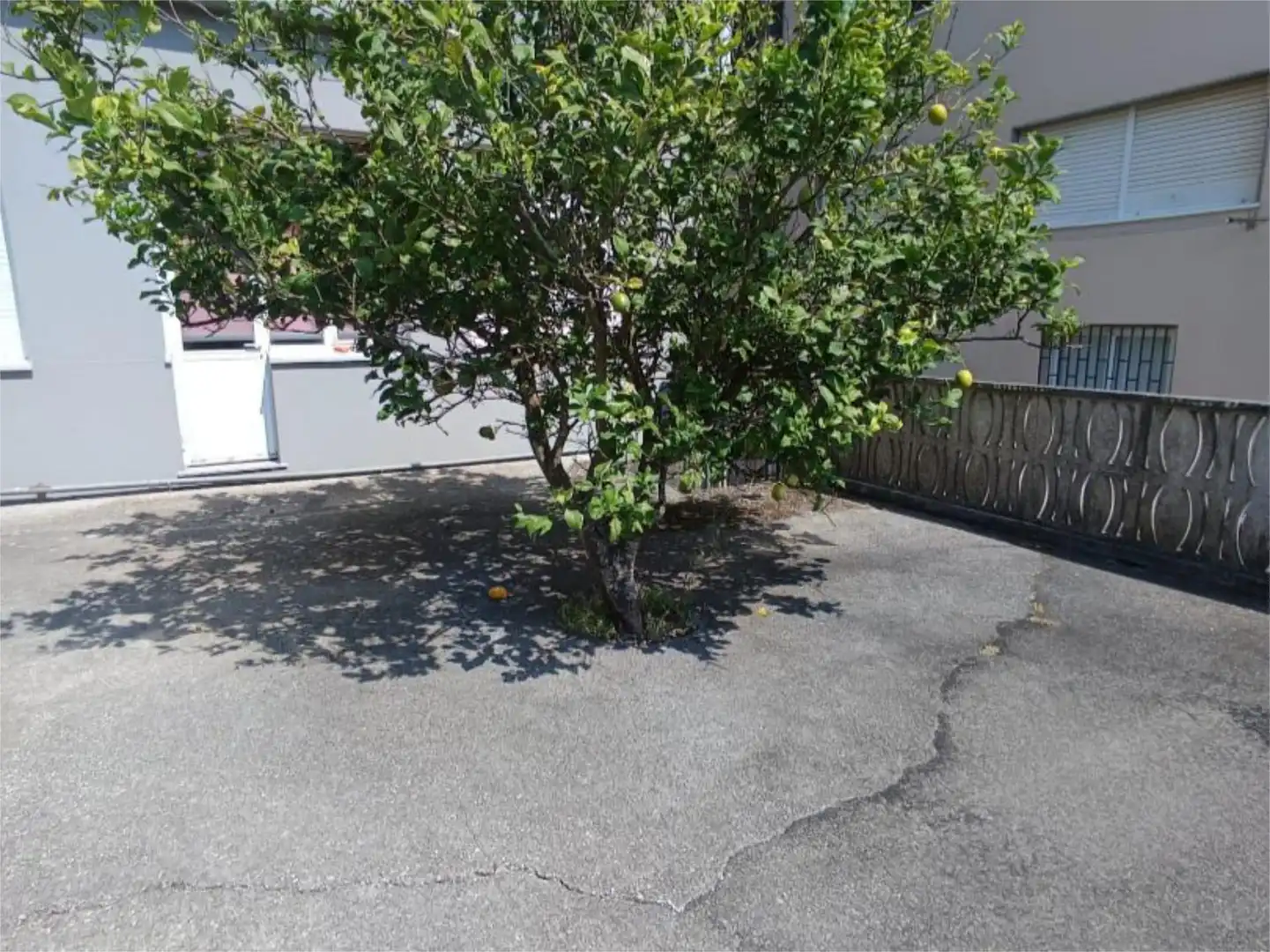 Local en venta en Avenida Fisterra, 36, Cee Parking de Local en venta en Cee