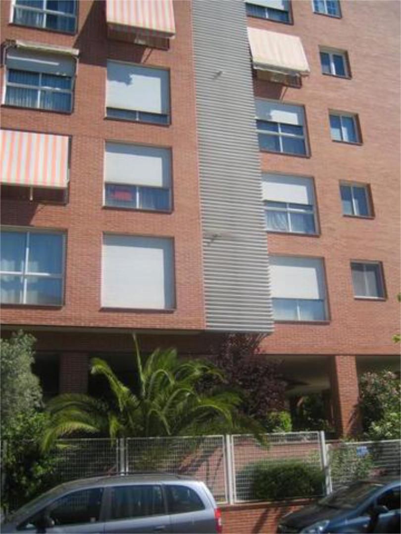 Exterior view of Flat to rent in Tres Cantos  with Private garden and Swimming Pool