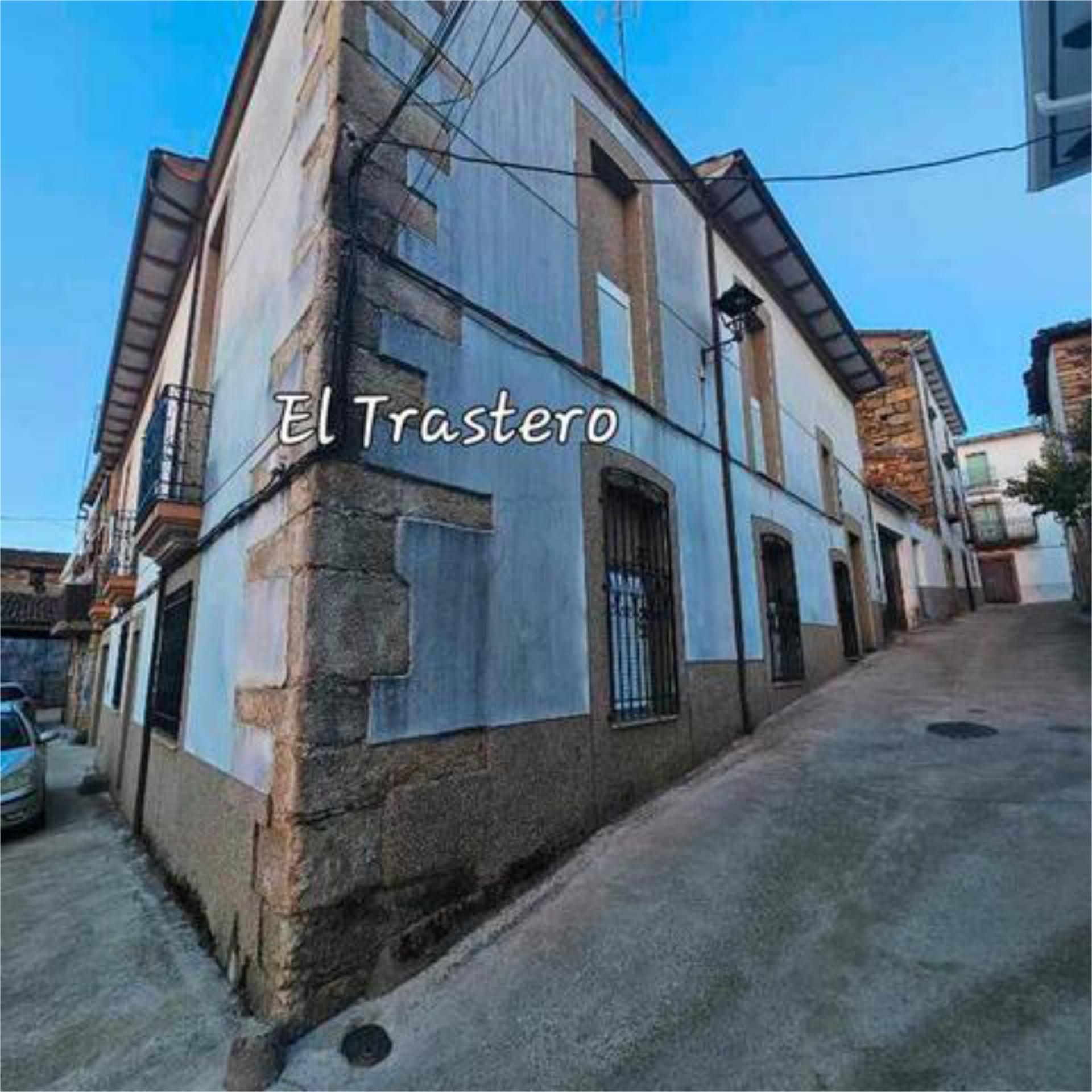 Vista exterior de Casa o xalet en venda en Mérida