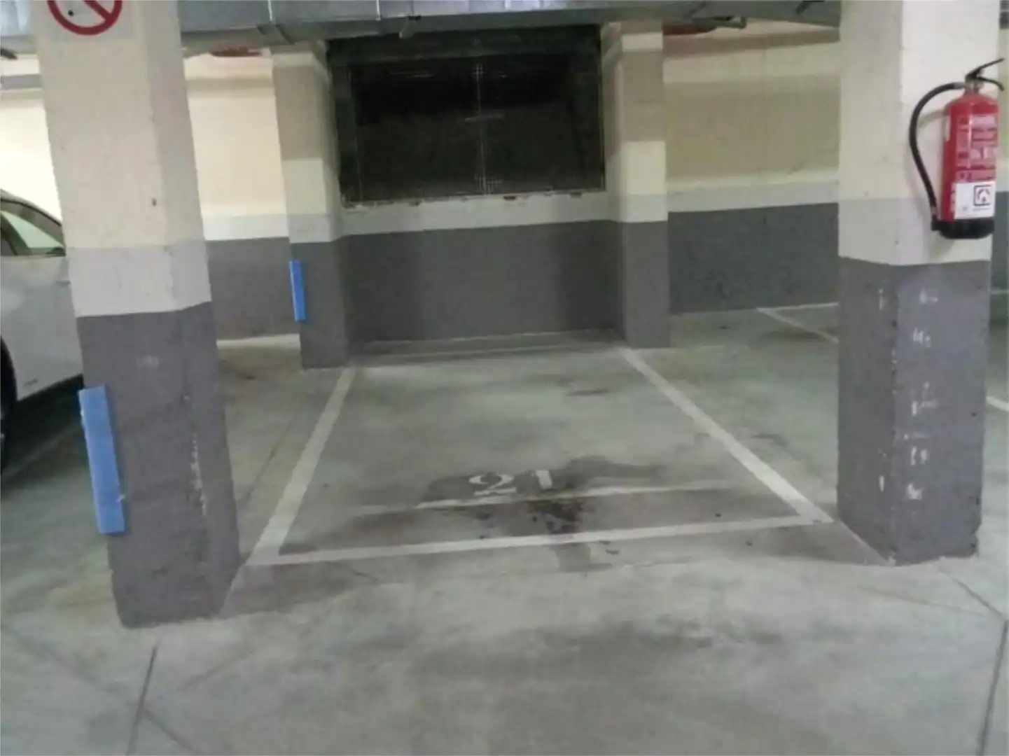Garaje de alquiler en Calle Isaac Albéniz, 22, Golf - El Carralero Parking de Garaje de alquiler en Majadahonda