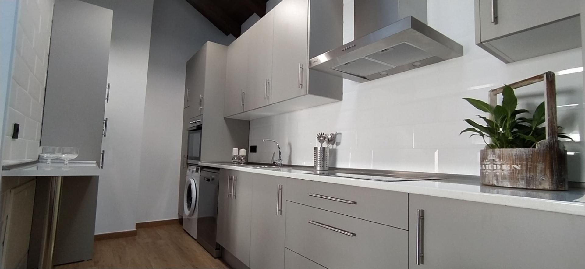 Kitchen of Single-family semi-detached to rent in Trescasas  with Air Conditioner, Heating and Storage room