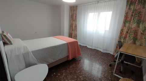 Flat to rent in Calle Joaquín Peralta, 20, Plaza de Toros - Santa Rita, Almería - image 3 Photo 3 of Flat to rent in Calle Joaquín Peralta, 20, Plaza de Toros - Santa Rita, Almería