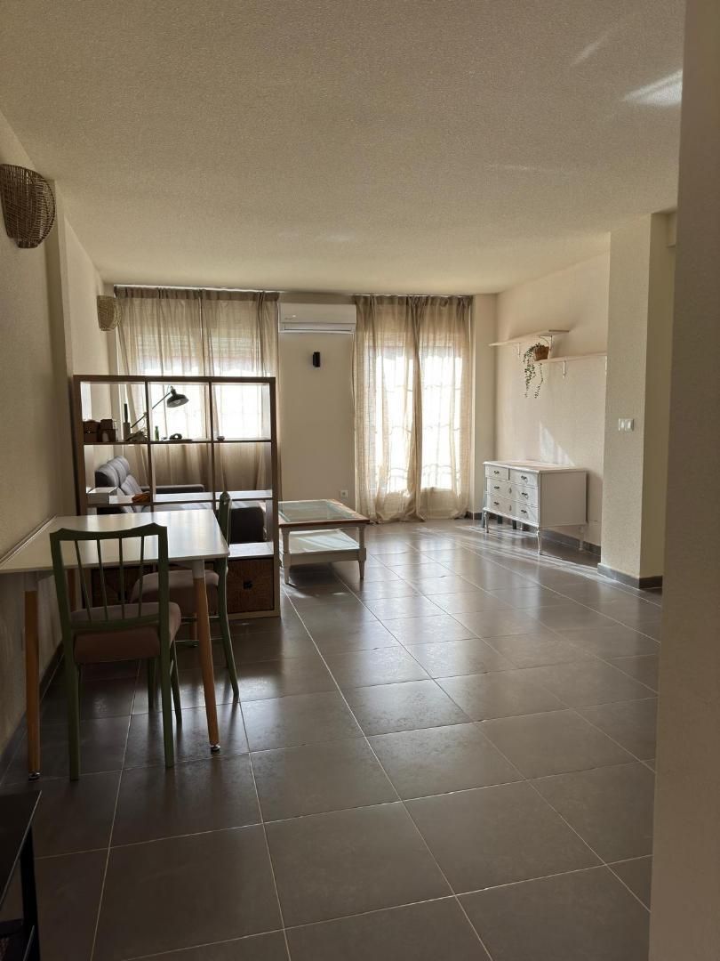 Living room of Flat to rent in Cadalso de los Vidrios  with Air Conditioner, Storage room and Furnished
