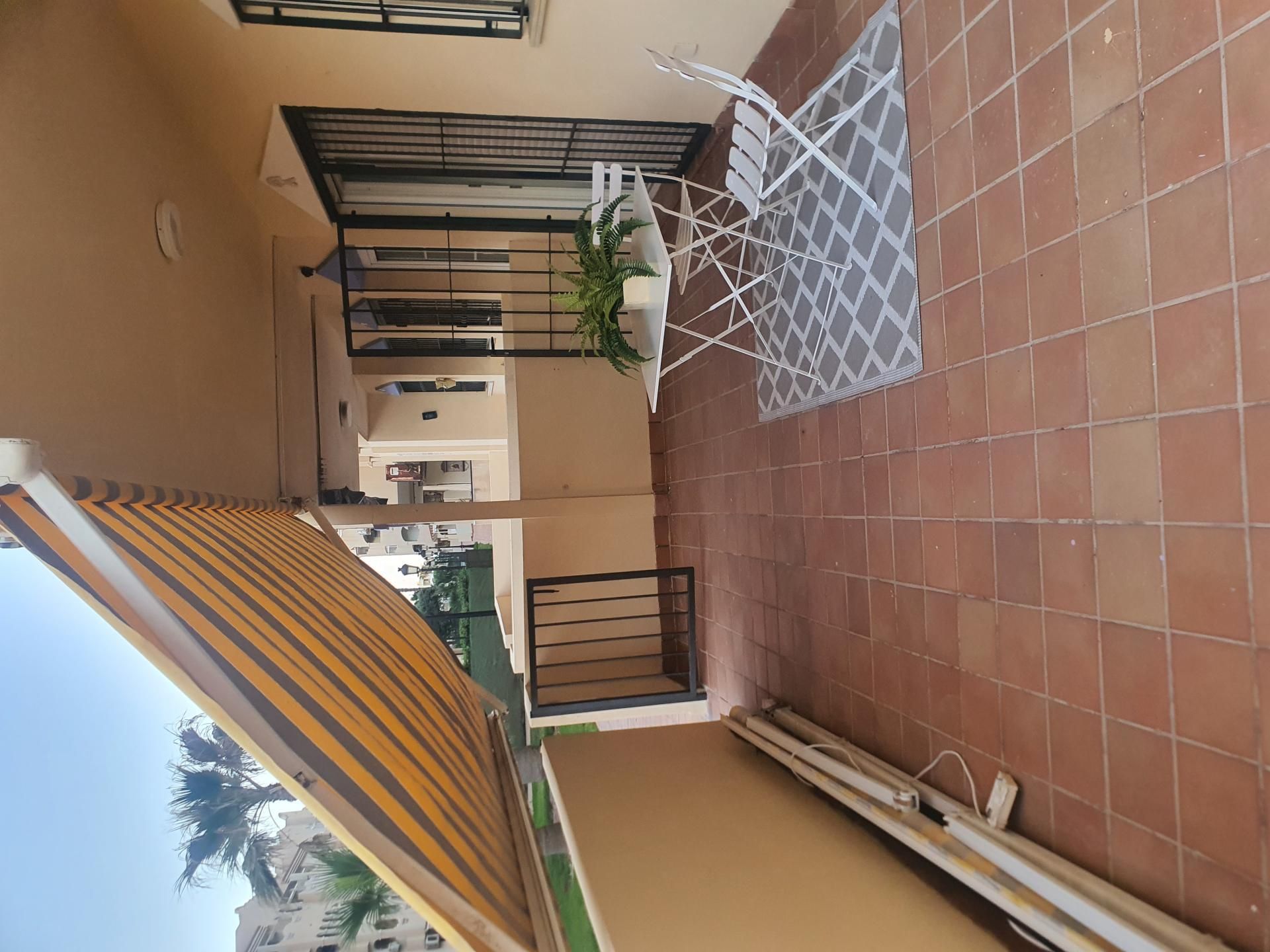 Terraza de Apartamento de alquiler en  Almería Capital con Aire acondicionado, Calefacción y Parquet