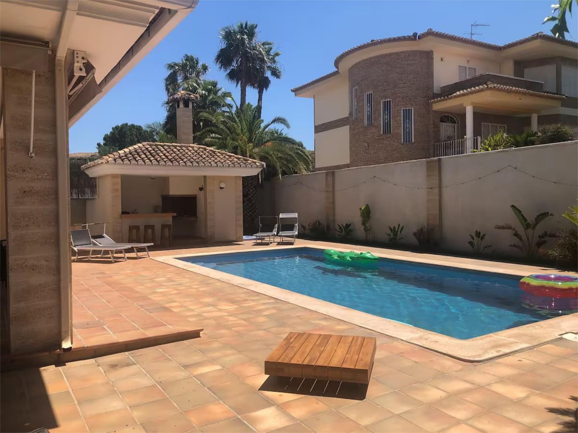 Piscina de Piso de alquiler en Riba-roja de Túria con Aire acondicionado, Calefacción y Jardín privado