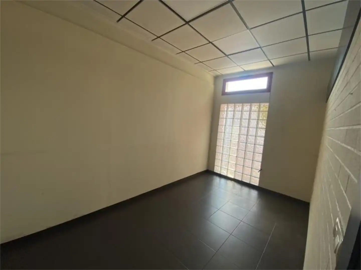 Büro zur Miete in Beneixama