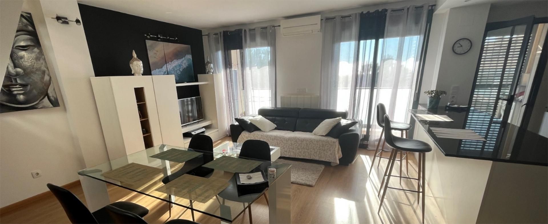 Sala de estar de Piso de alquiler en San Jorge / Sant Jordi con Aire acondicionado, Terraza y Piscina
