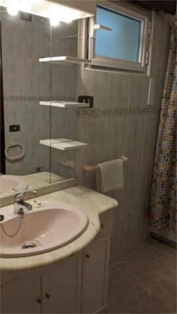 Bathroom of Flat to rent in Noia  with Heating and Furnished