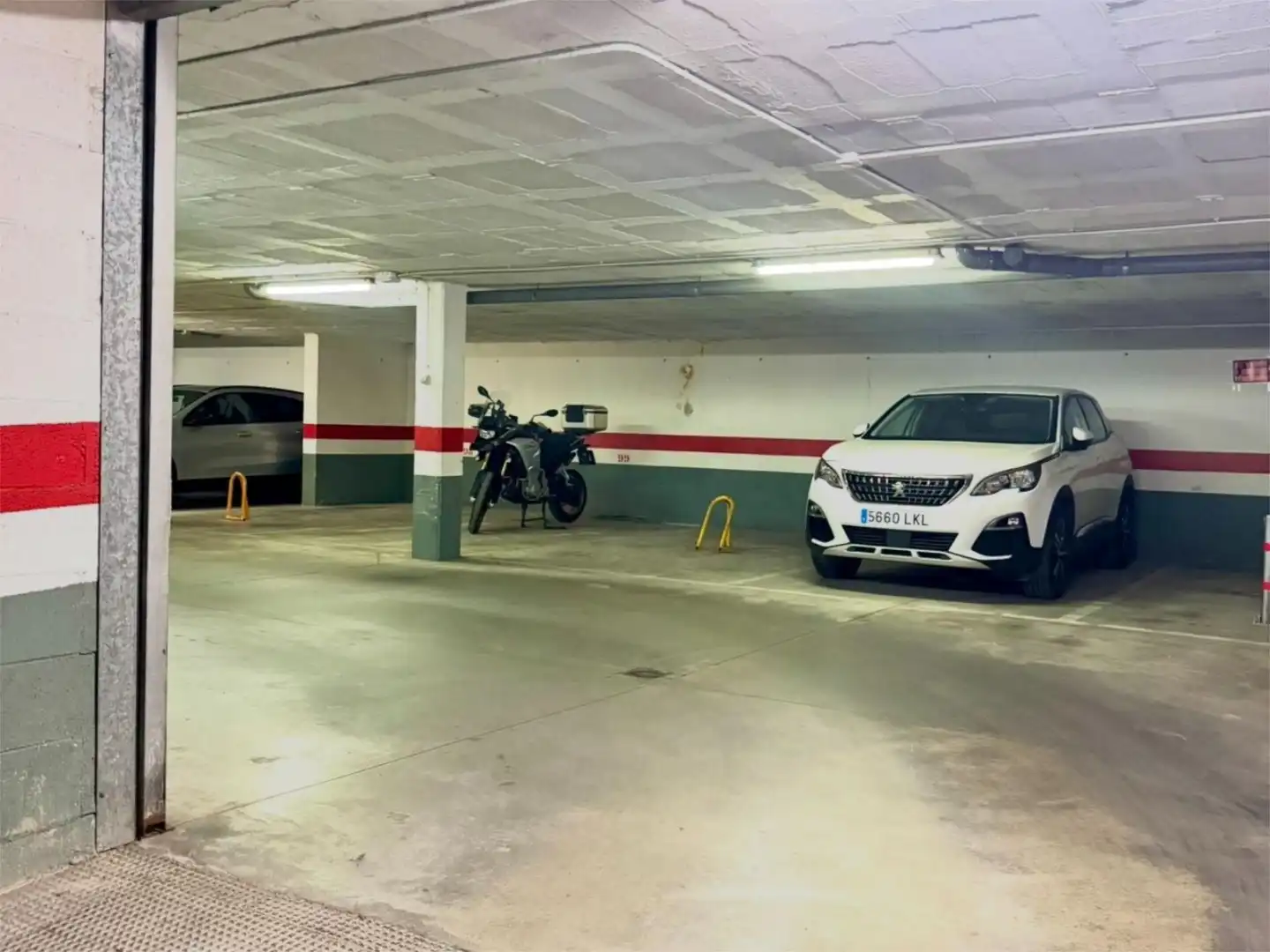 Garatge de lloguer a Calle Presidente Adolfo Suárez, 24, Via Parque Aparcament de Garatge de lloguer en Benidorm