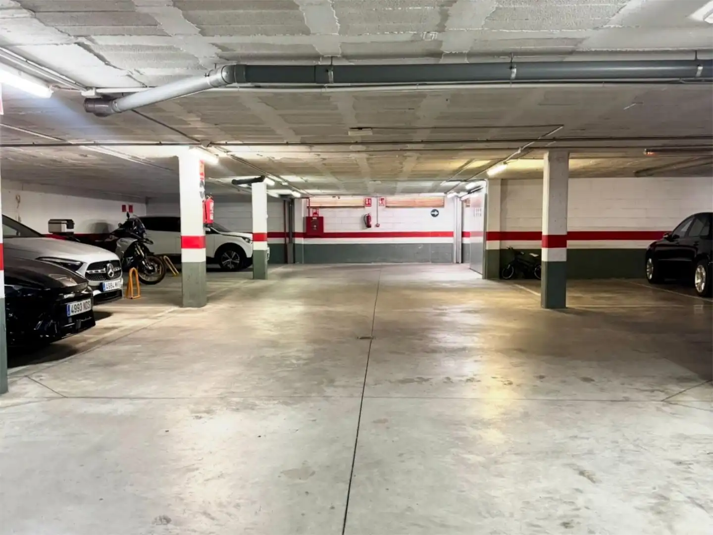 Garatge de lloguer a Calle Presidente Adolfo Suárez, 24, Via Parque Aparcament de Garatge de lloguer en Benidorm