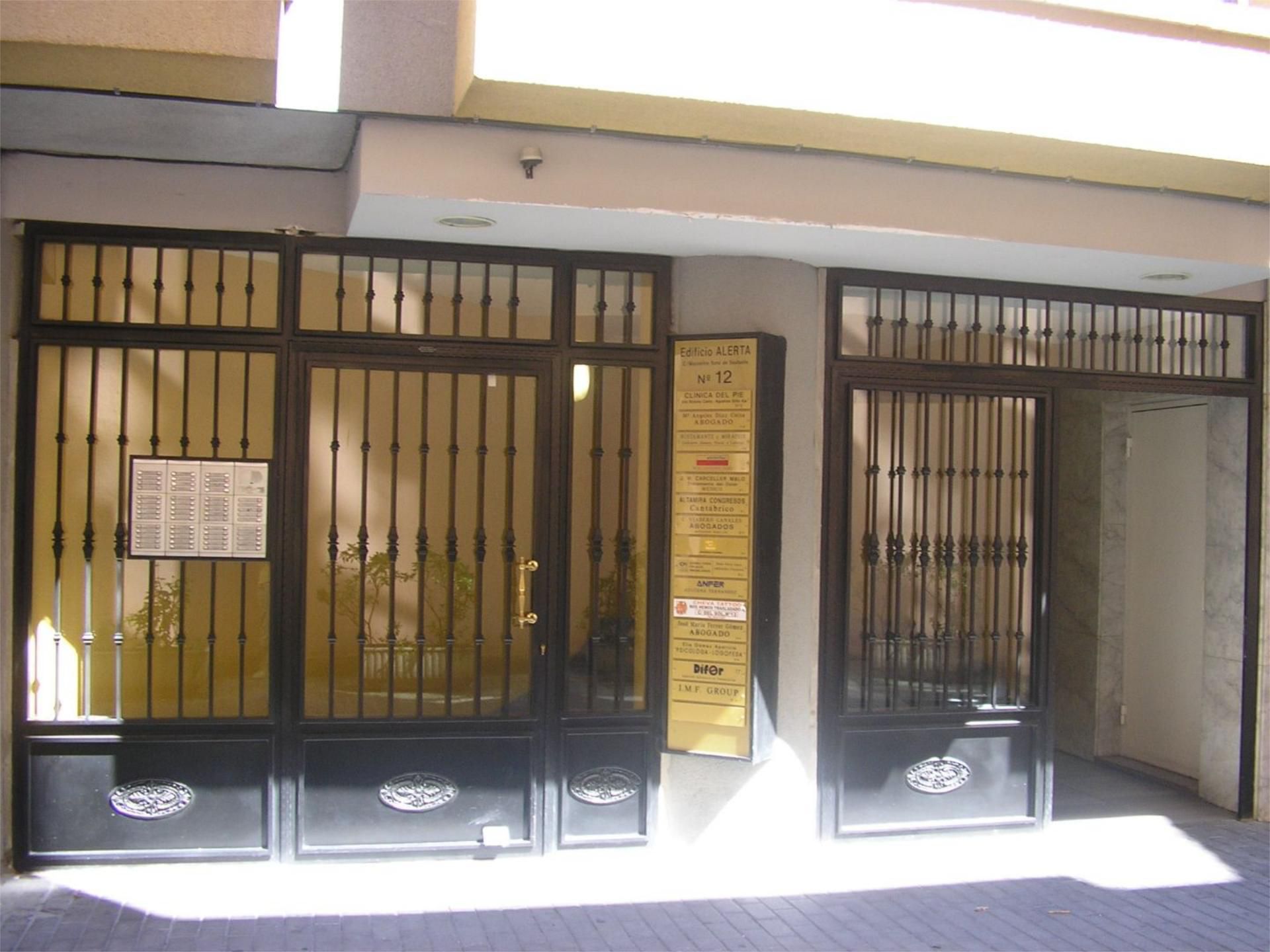 Study to rent in Calle Marcelino Sanz de Sautuola, 12, Santander