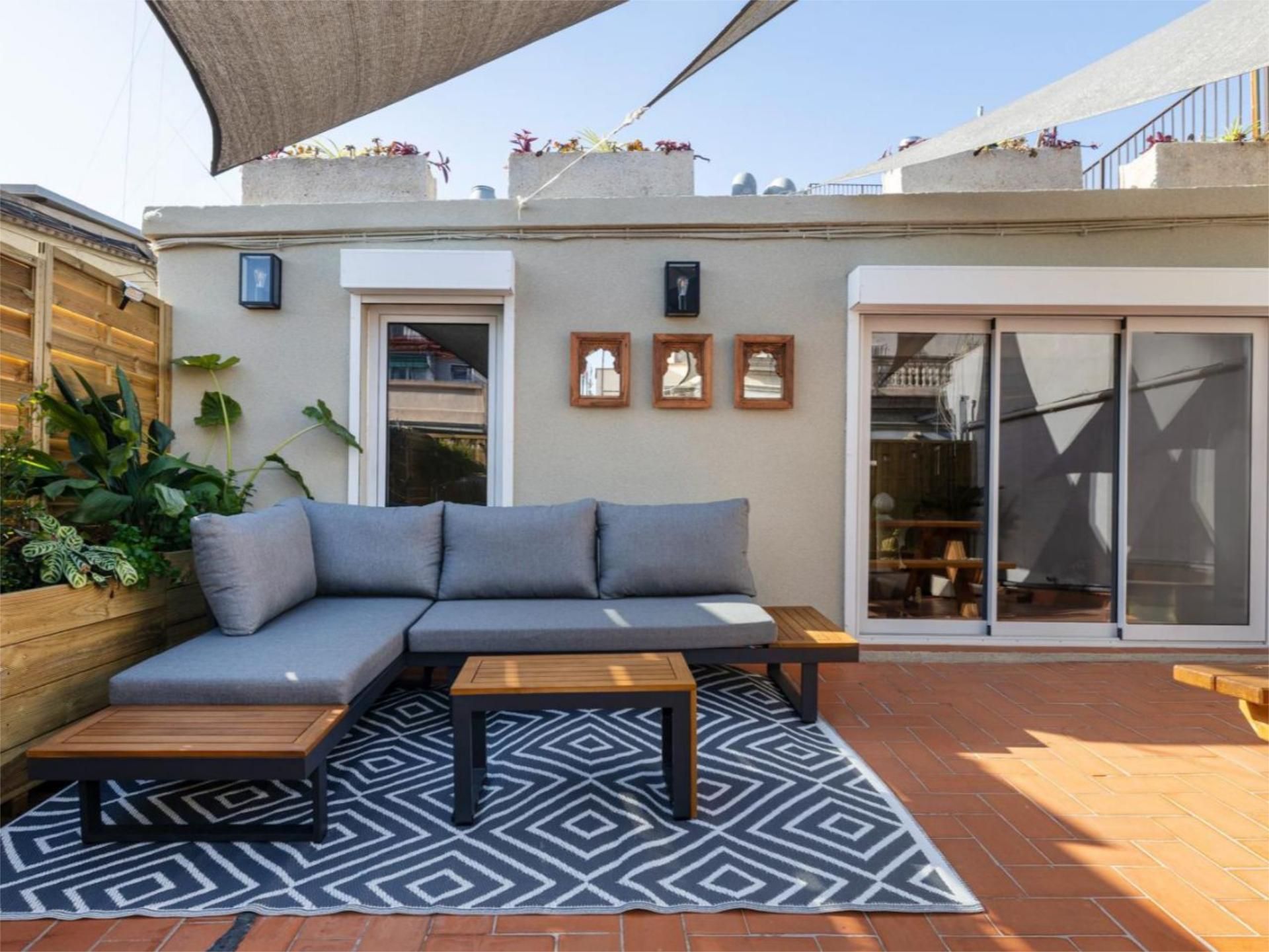Terrace of Flat to rent in  Barcelona Capital  with Air Conditioner, Private garden and Parquet flooring