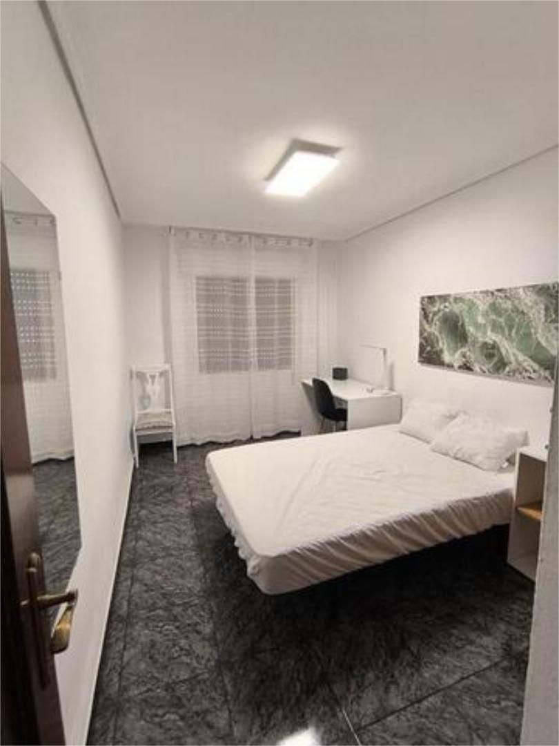 Bedroom of Flat to rent in  Córdoba Capital  with Furnished