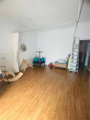 Local comercial en Alquiler en Colores -  Entreparques