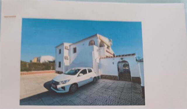 Piso en Venta en Cap Ras - Creus - Falconera