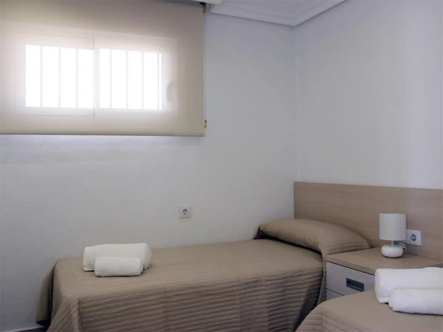 Piso en venta en Urbanización Mil P Comercial, 4, Mil Palmeras Habitación de Piso en venta en Pilar de la Horadada con Aire acondicionado, Calefacción y Terraza