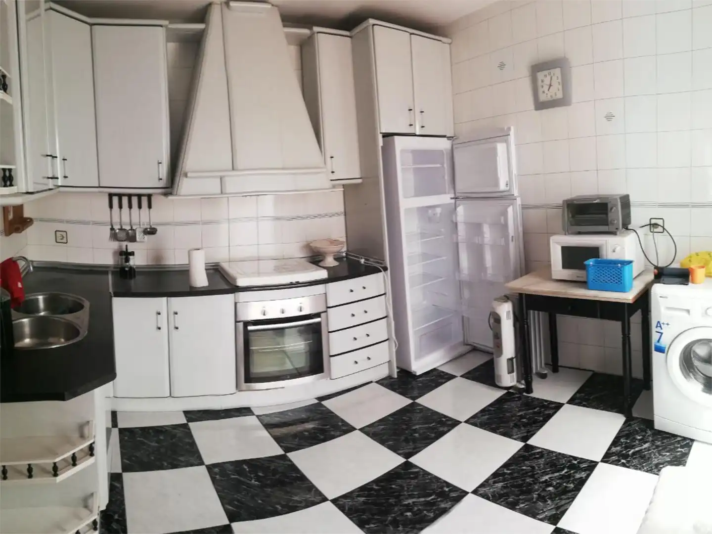 Habitación en Calle Cruz de Orea, 34, Cazorla Habitación en Calle Cruz de Orea, 34, Cazorla