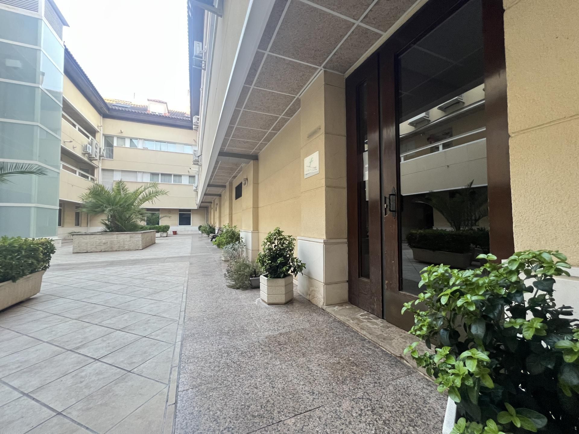 Vista exterior de Piso de alquiler en Aranjuez con Calefacción y Amueblado