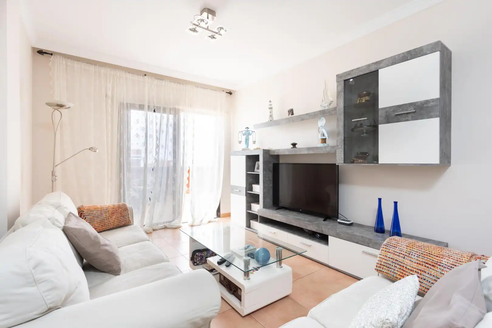 Piso en venta en Calle Sanguino, 23, Cuesta de la Villa Sala de estar de Piso en venta en Santa Úrsula con Terraza y Balcón